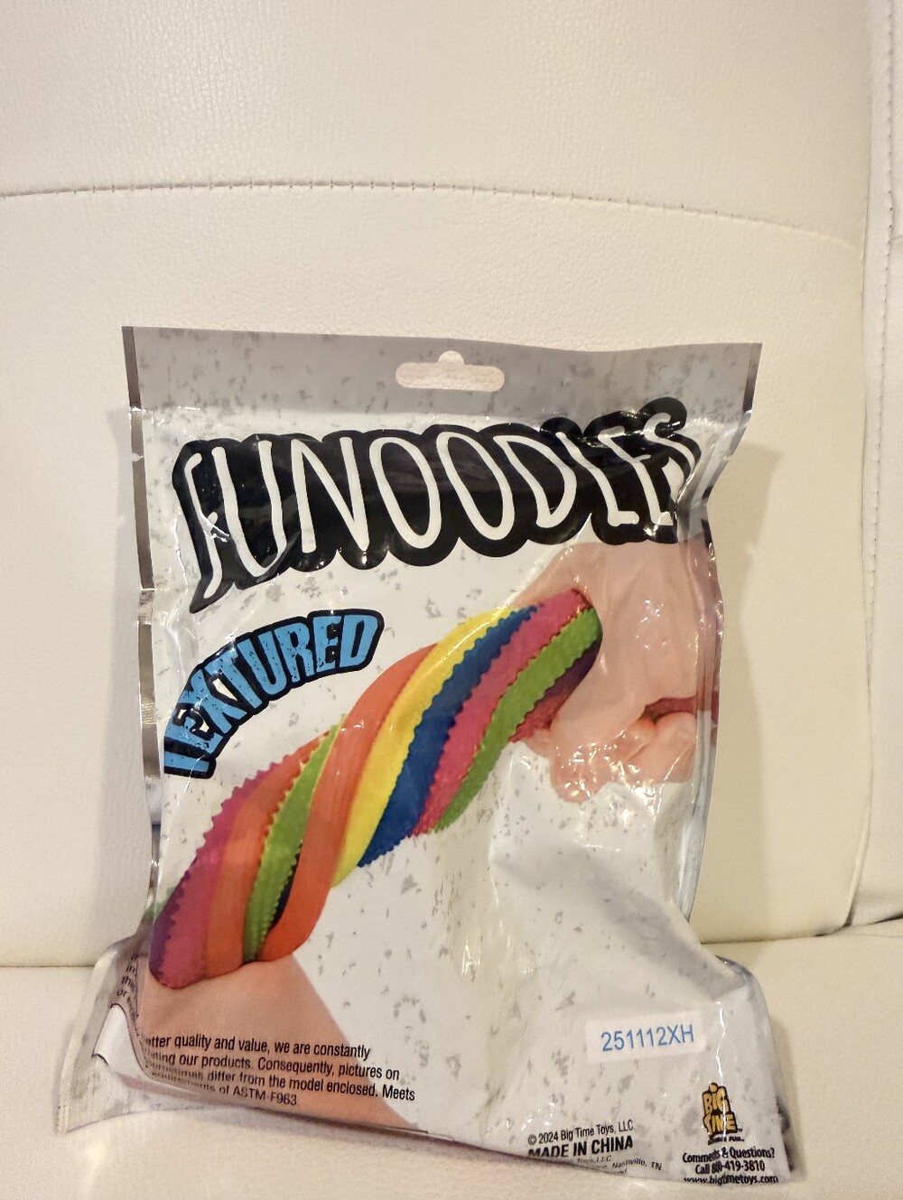 Funoodles Color Textured - Picture 2 of 2